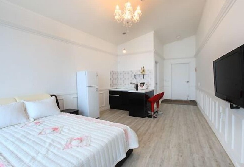 Healing View Pension