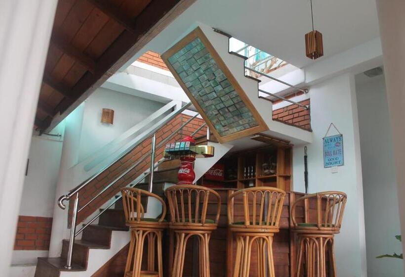 فندق Aloy S Residence