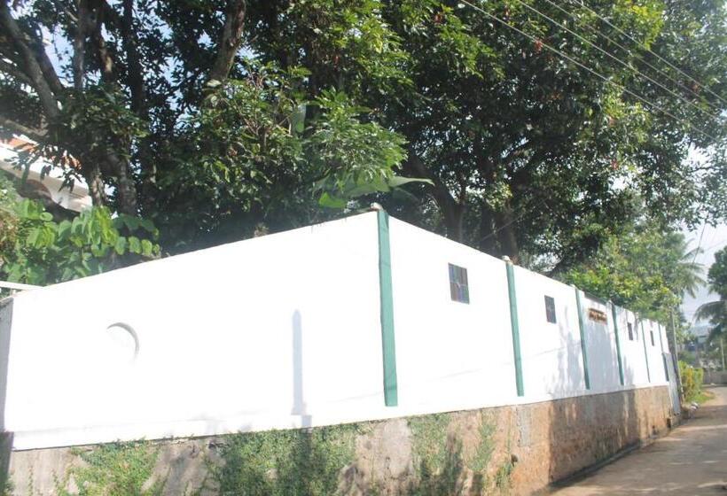 فندق Aloy S Residence