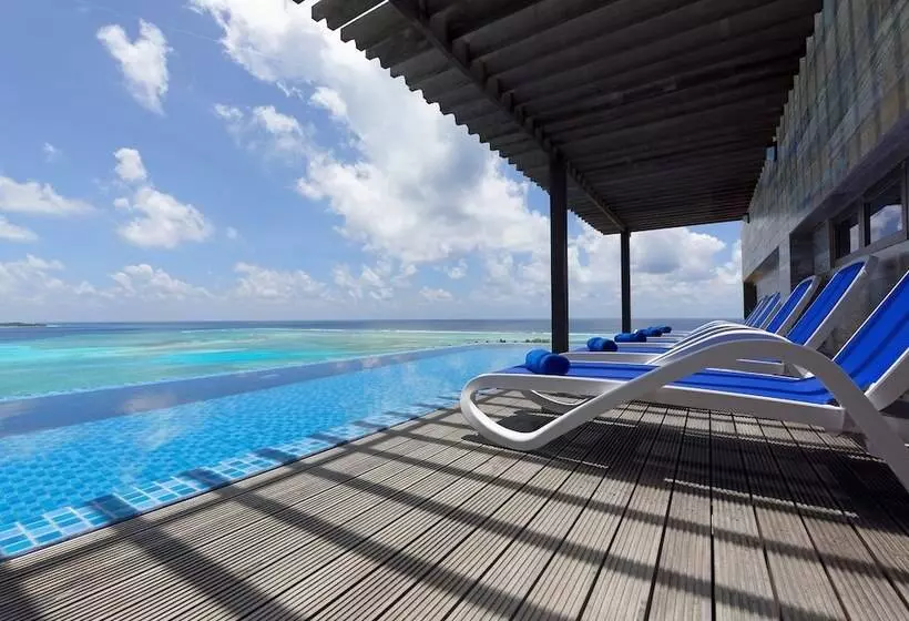 هتل Arena Beach