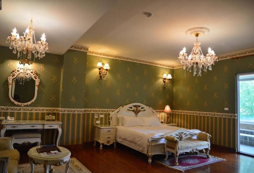 هتل European Manor