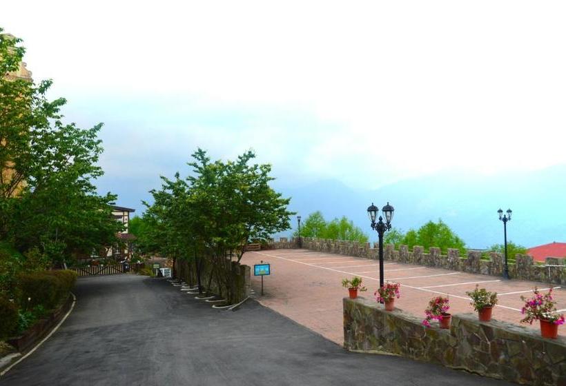 هتل European Manor