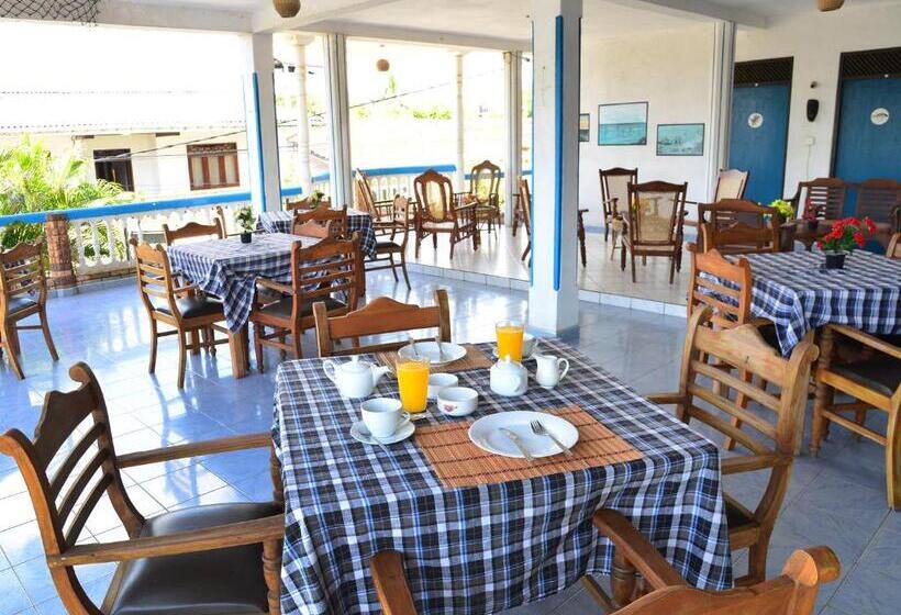 בית מלון כפרי Happy Tuna