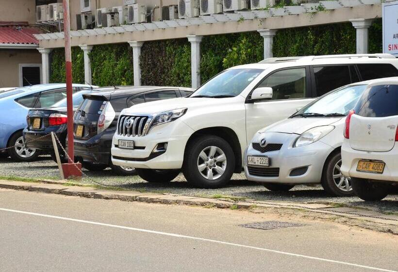 בית מלון כפרי Happy Tuna