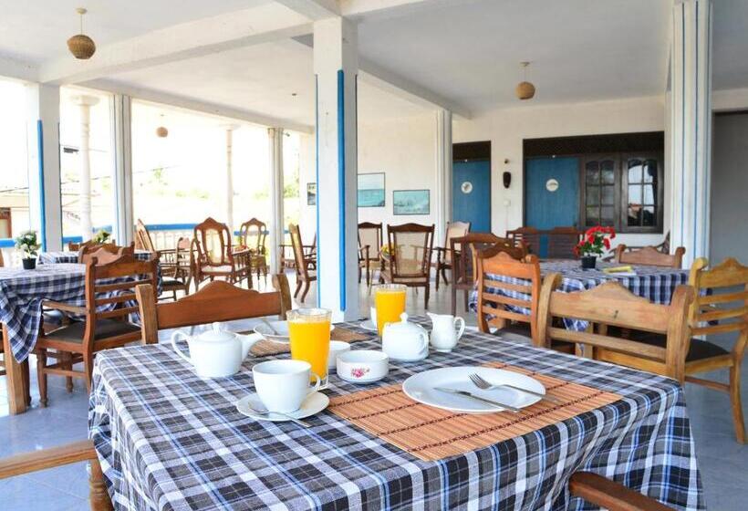 בית מלון כפרי Happy Tuna