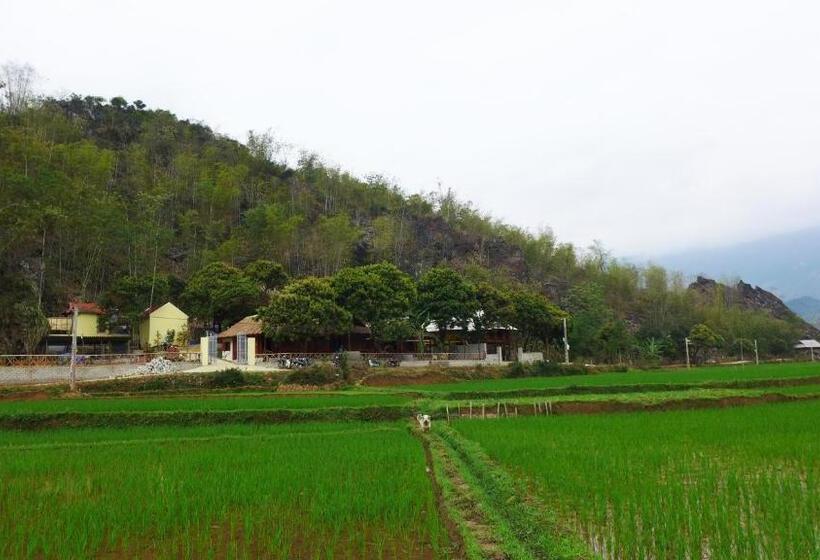 هتل Mai Chau Nature Lodge   Hostel