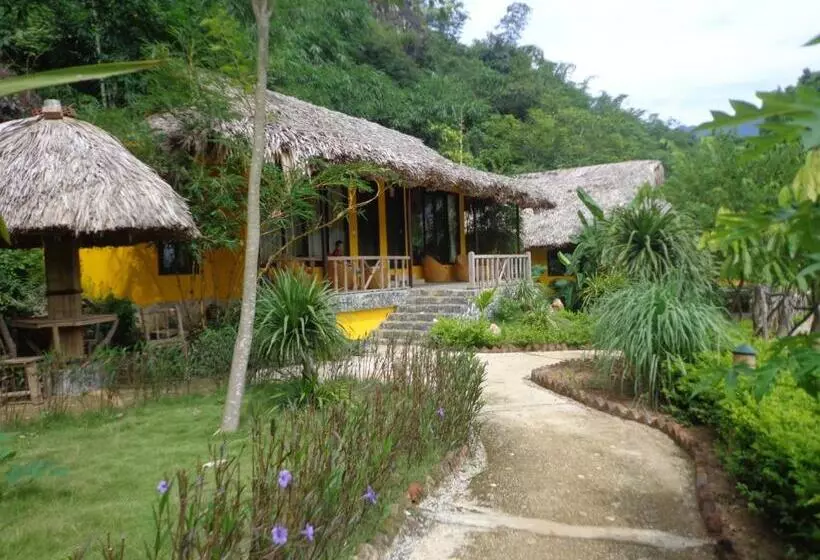 هتل Mai Chau Nature Lodge Hostel