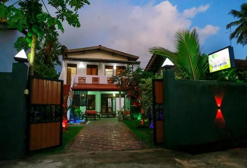 هتل Sanda Hiru Guest