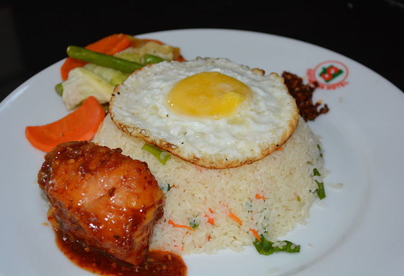 ホテル Sayurima Tourist