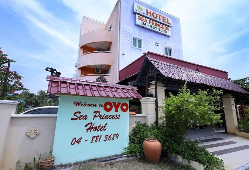 OYO 528 Sea Princess Hotel