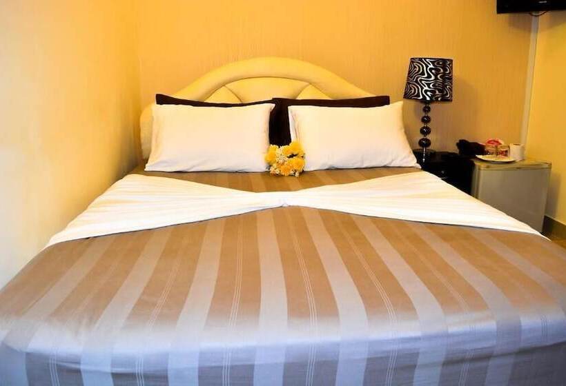 پانسیون Beach Palace