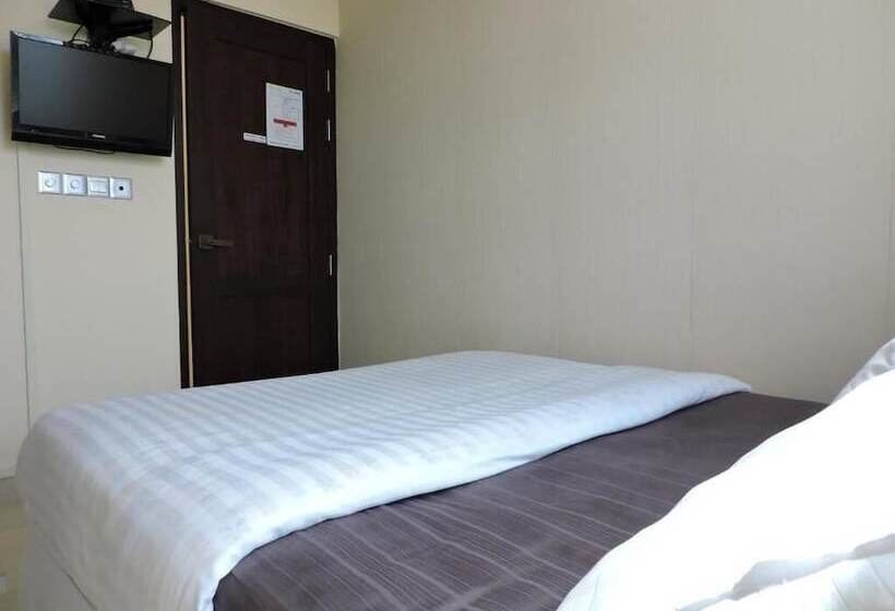 پانسیون Beach Palace