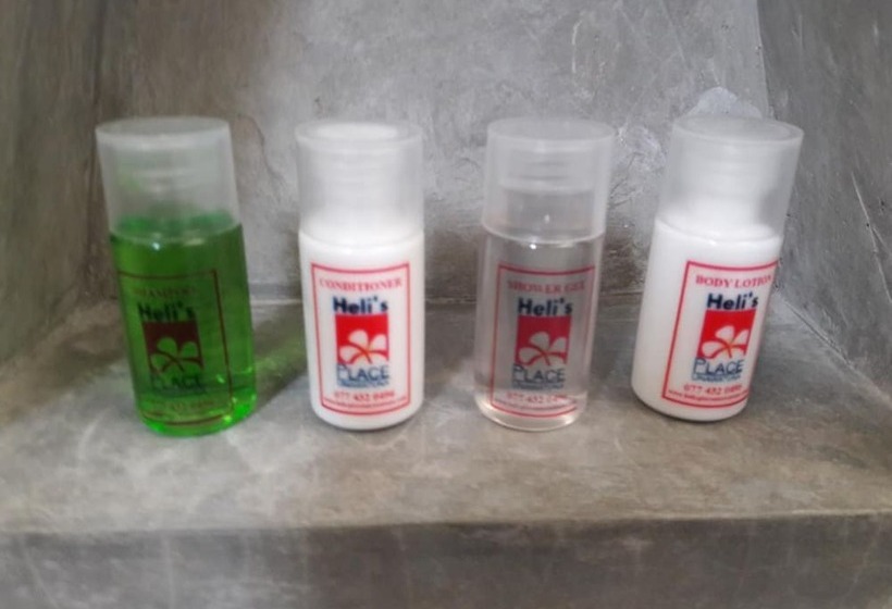 פנסיון Helis Place