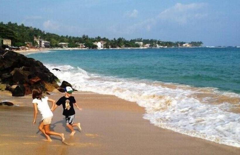 بنسيون Sea Song