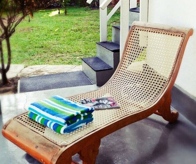 פנסיון Talalla Bay Beach