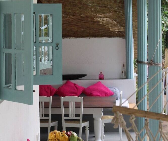 פנסיון Talalla Bay Beach