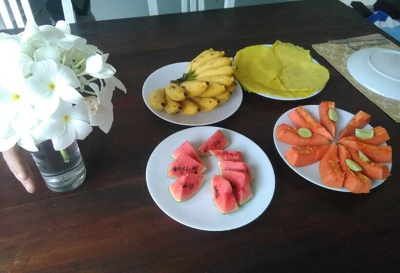 פנסיון Talalla Bay Beach