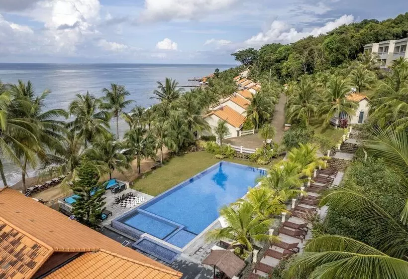 Sea Sense Resort