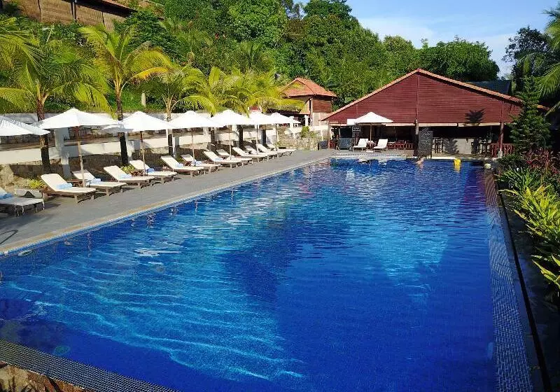 Sea Sense Resort