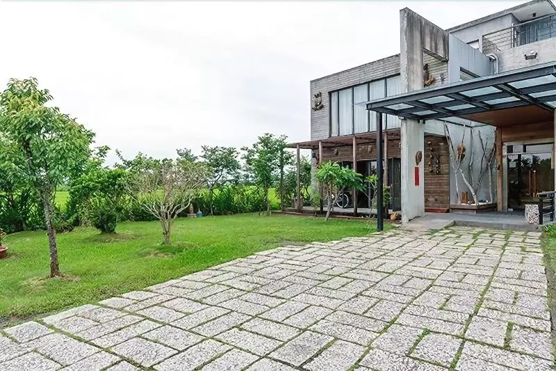 輕塵別院serenegray B&b