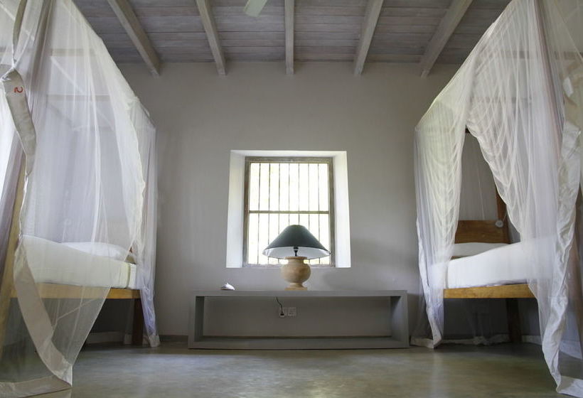 Siri Wedamadura Villa By Gradely Estate