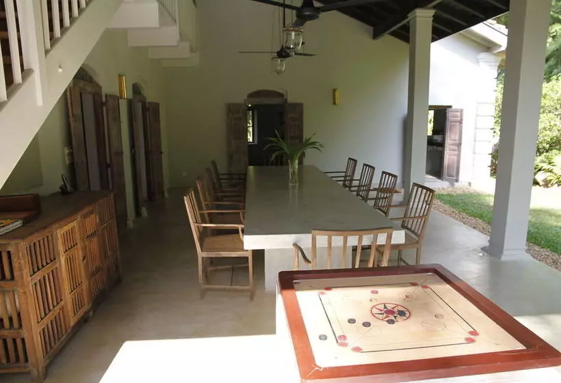 Siri Wedamadura Villa By Gradely Estate