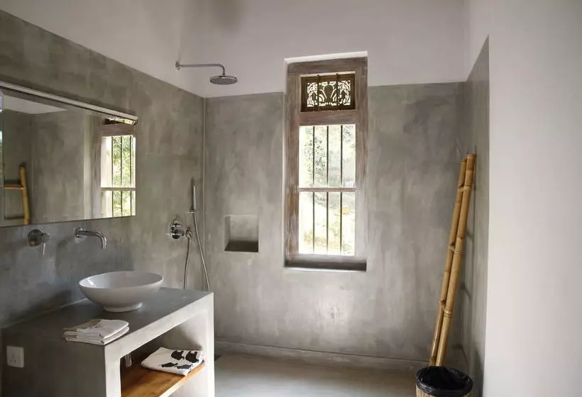 Siri Wedamadura Villa By Gradely Estate