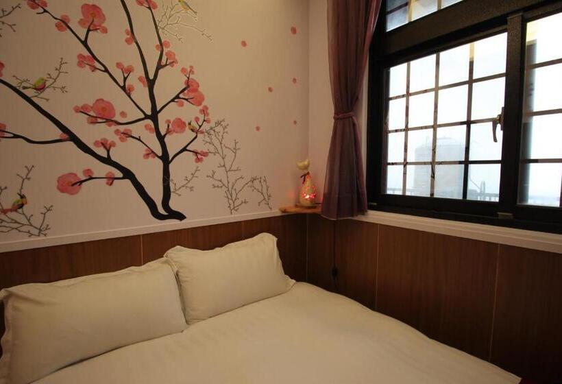 تختخواب و صبحانه He Feng Xiao Zhu