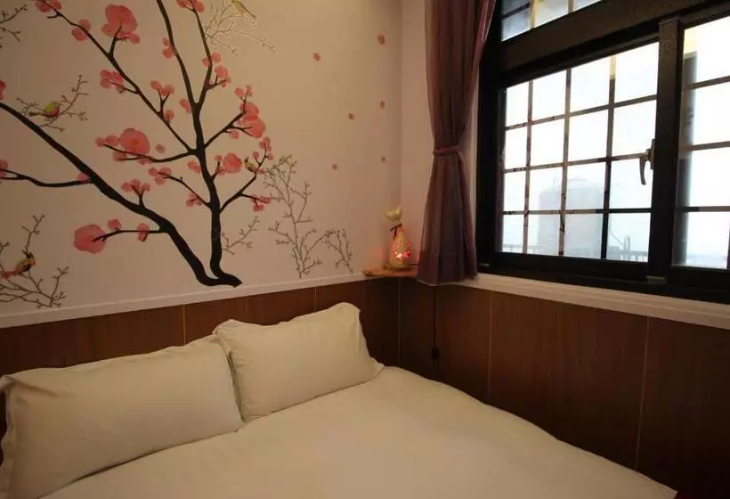 تختخواب و صبحانه He Feng Xiao Zhu