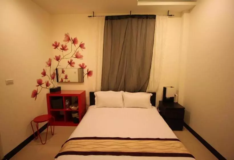 تختخواب و صبحانه He Feng Xiao Zhu