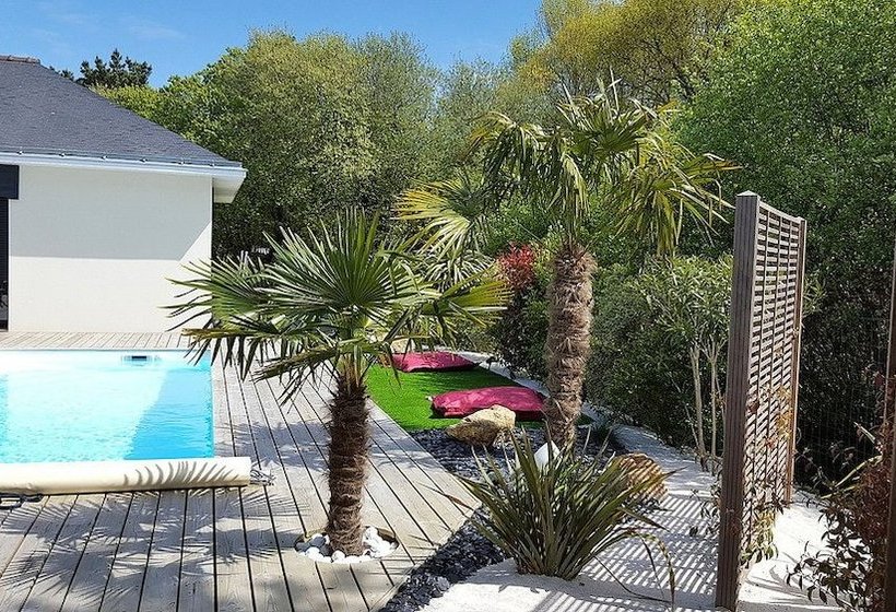 تختخواب و صبحانه La Villa D Escoublac