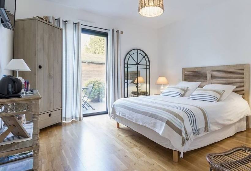 تختخواب و صبحانه La Villa D Escoublac