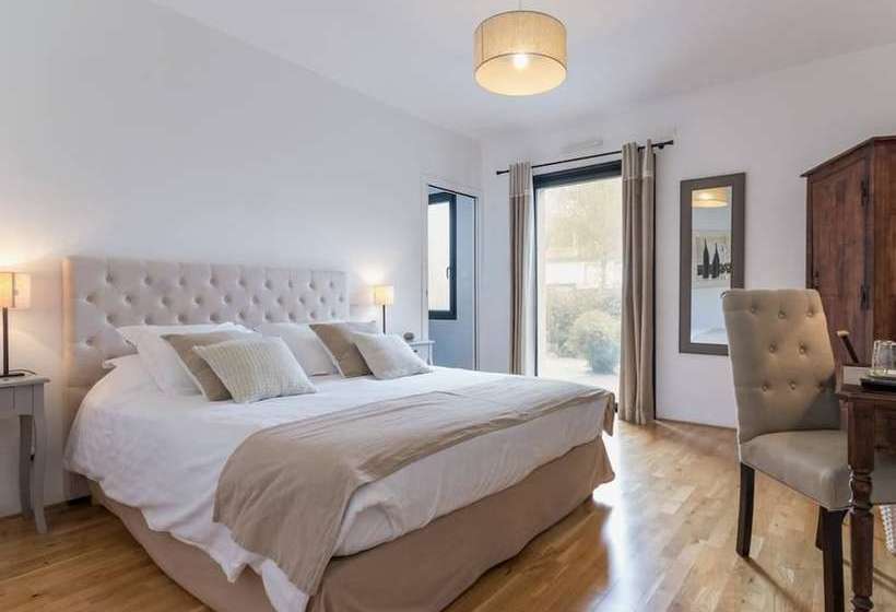 تختخواب و صبحانه La Villa D Escoublac