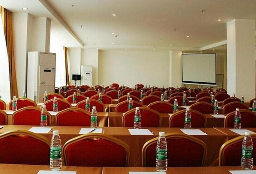 Отель Chengdu Xiang Yu