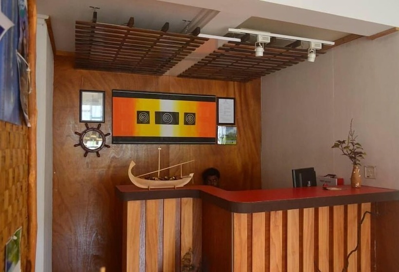 هتل G10 Beach Inn