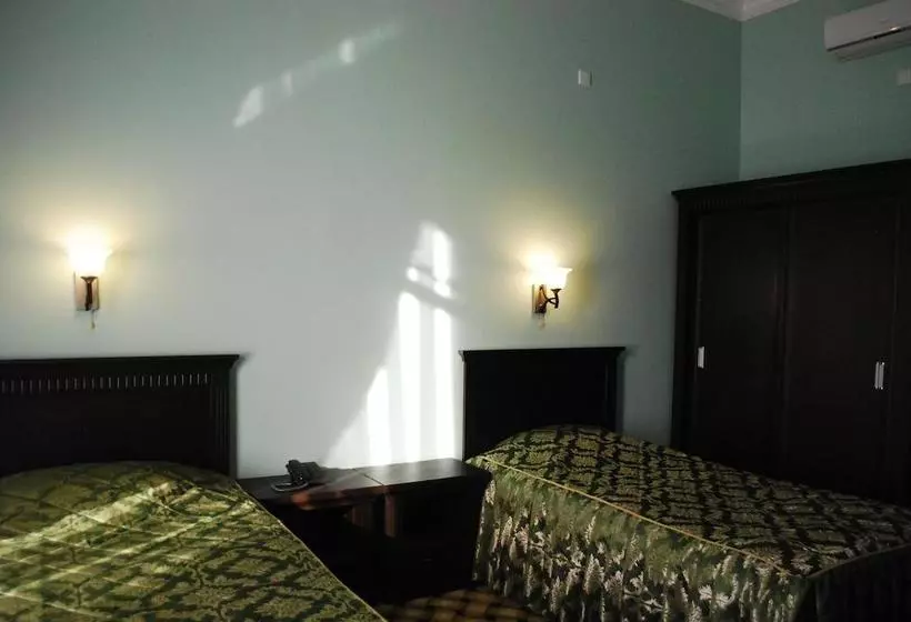 Hotel Jahon Palace