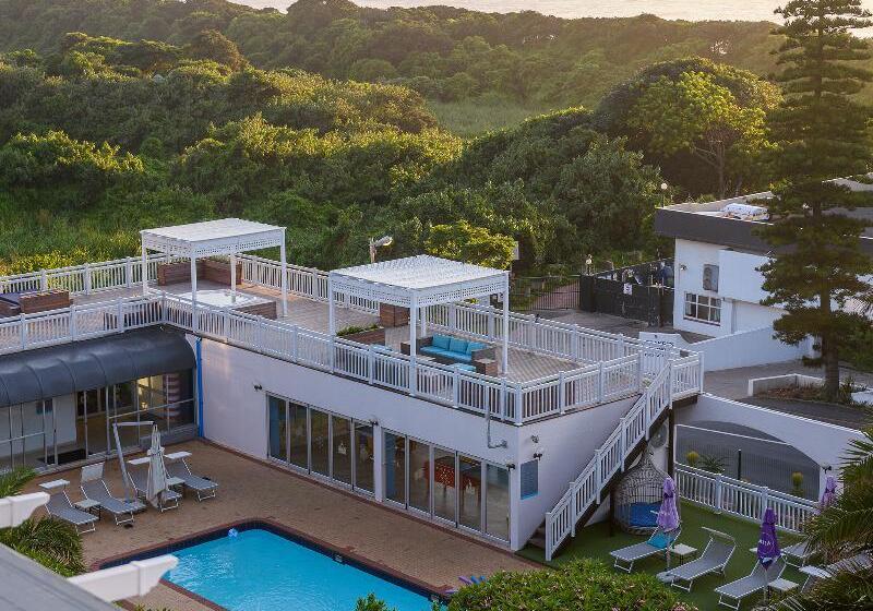 בית מלון כפרי Umhlanga Cabanas