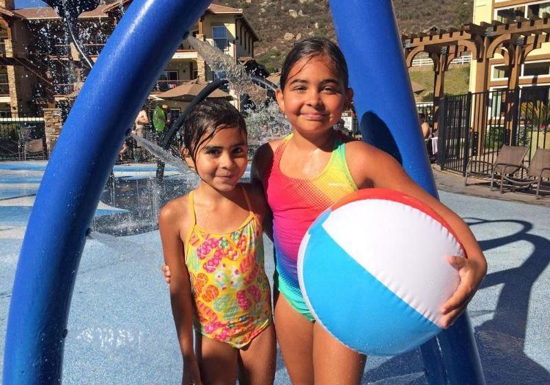 호텔 Villas On The Greens At The Welk Resort