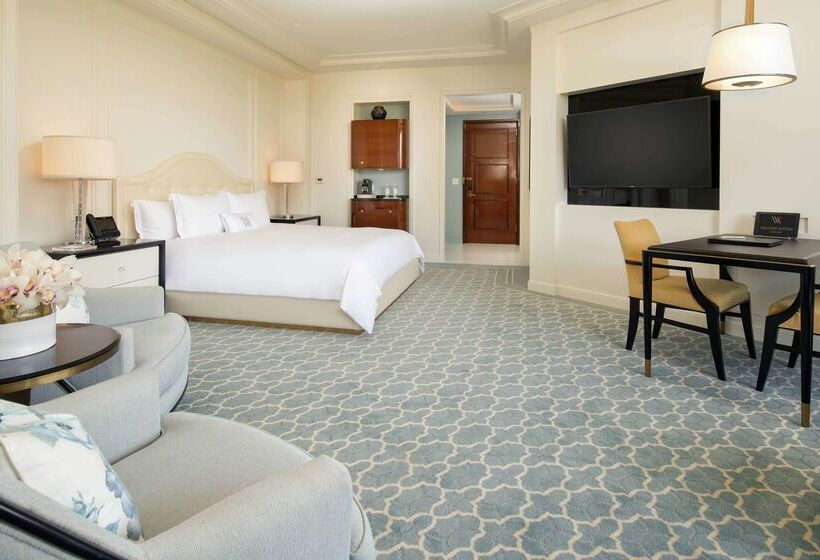 בית מלון כפרי Waldorf Astoria Beverly Hills