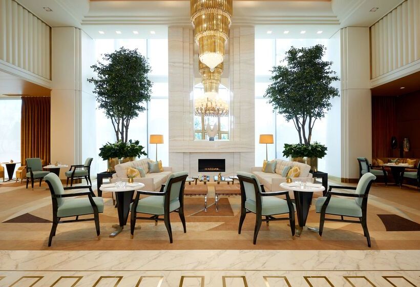 בית מלון כפרי Waldorf Astoria Beverly Hills