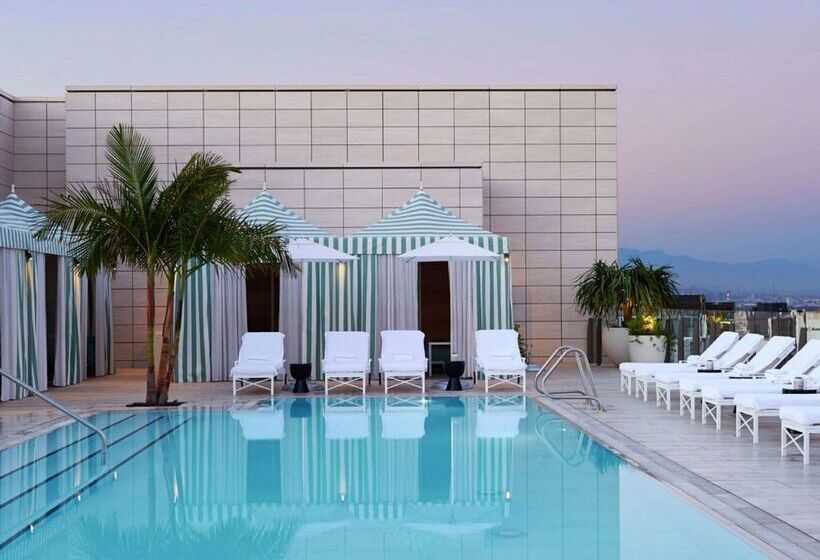 בית מלון כפרי Waldorf Astoria Beverly Hills