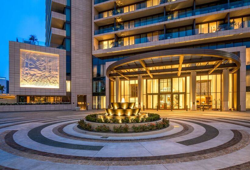 בית מלון כפרי Waldorf Astoria Beverly Hills