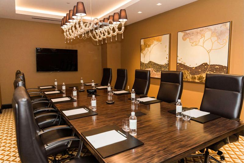 בית מלון כפרי Waldorf Astoria Beverly Hills