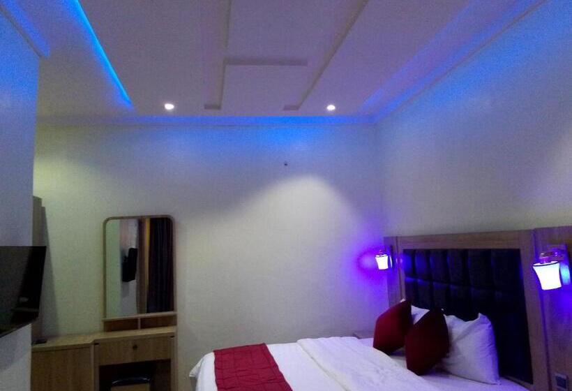 هتل Malvern Suites