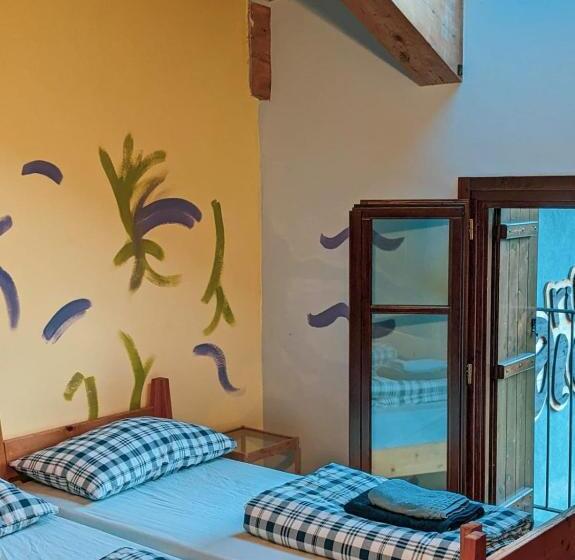 Отель Rifugio Aleve