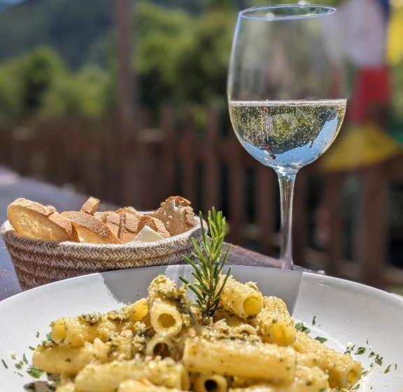 Отель Rifugio Aleve