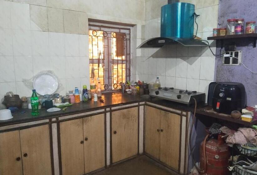 Pension Aleyahome Stay