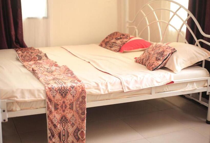 پانسیون Emmas Guest House