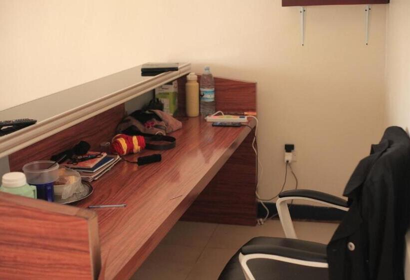 پانسیون Emmas Guest House