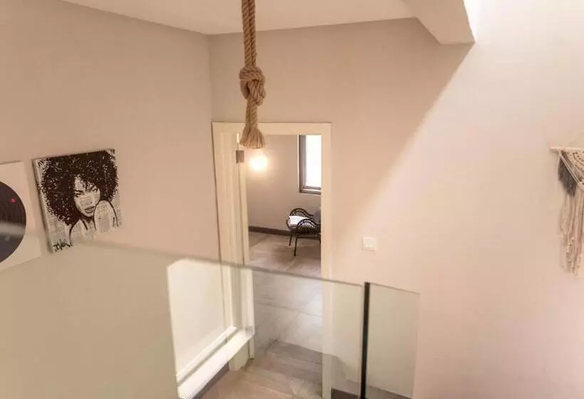 ホテル Serenity Residences & Spa   Kokrobite Beach